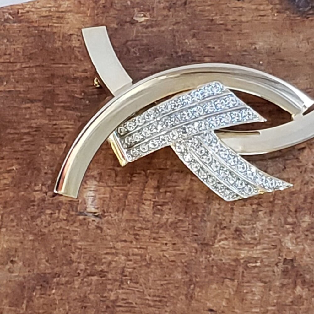 RARE Rhinestone Crystal AIDS Ribbon or Ichthys Fish Christian Pin Brooch Gold Pl - Picture 12 of 15